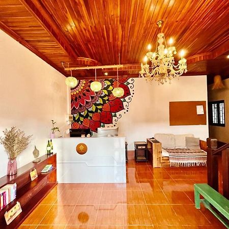 La Casa Hostel Луангпхабанг Экстерьер фото