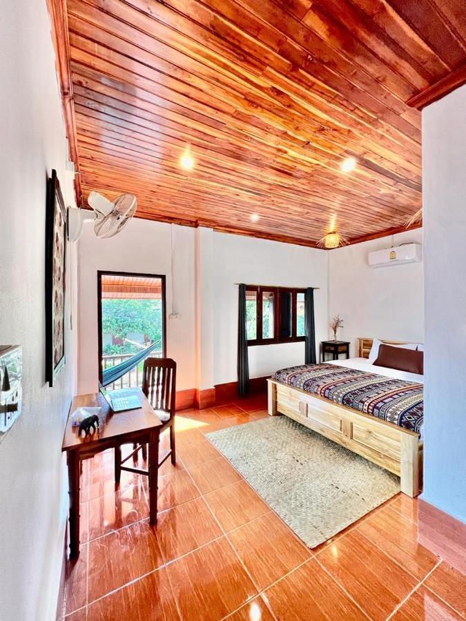 La Casa Hostel Луангпхабанг Экстерьер фото